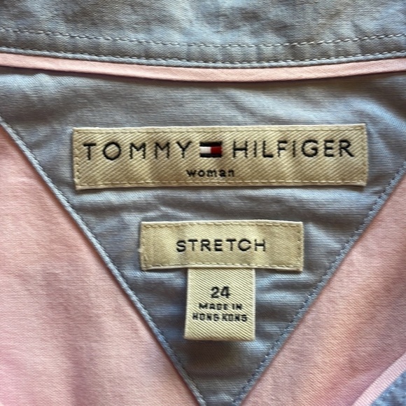 Tommy Hilfiger Women’s 24 Stretch Light Pink Long Sleeve Button Down Shirt - Picture 3 of 7